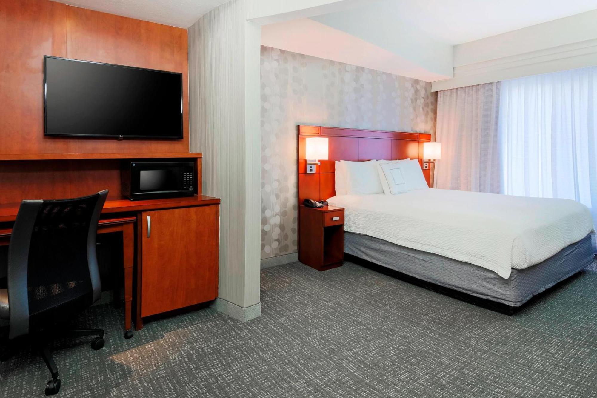 Courtyard By Marriott Dallas Arlington South Екстер'єр фото