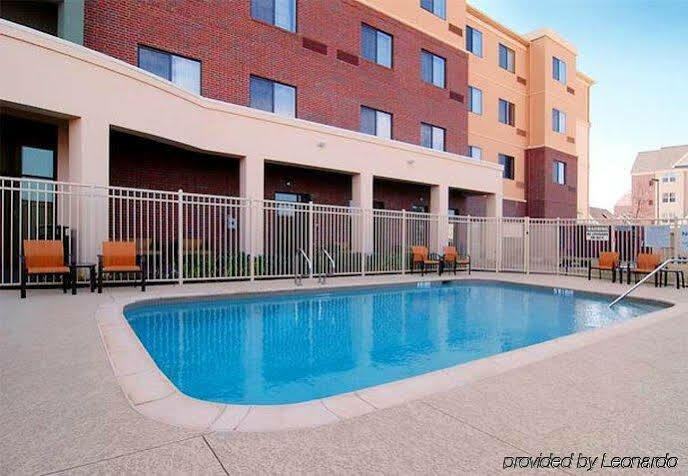 Courtyard By Marriott Dallas Arlington South Екстер'єр фото