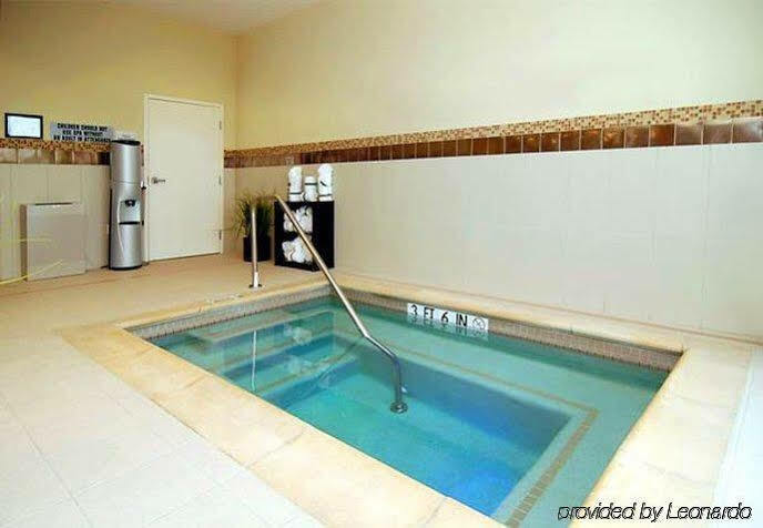Courtyard By Marriott Dallas Arlington South Екстер'єр фото