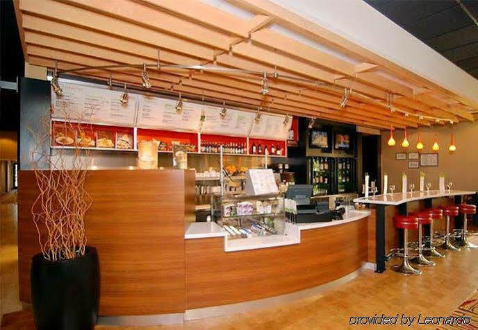 Courtyard By Marriott Dallas Arlington South Екстер'єр фото