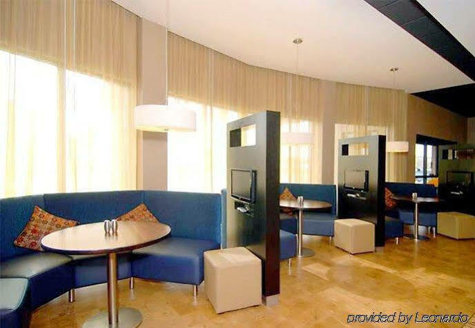 Courtyard By Marriott Dallas Arlington South Екстер'єр фото